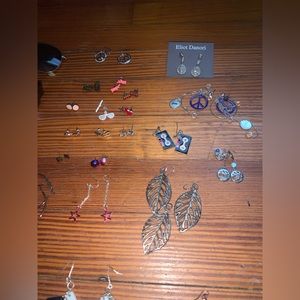 MISCELLANEOUS EARRINGS/HAIR ACCESSORIES/GLASSES
